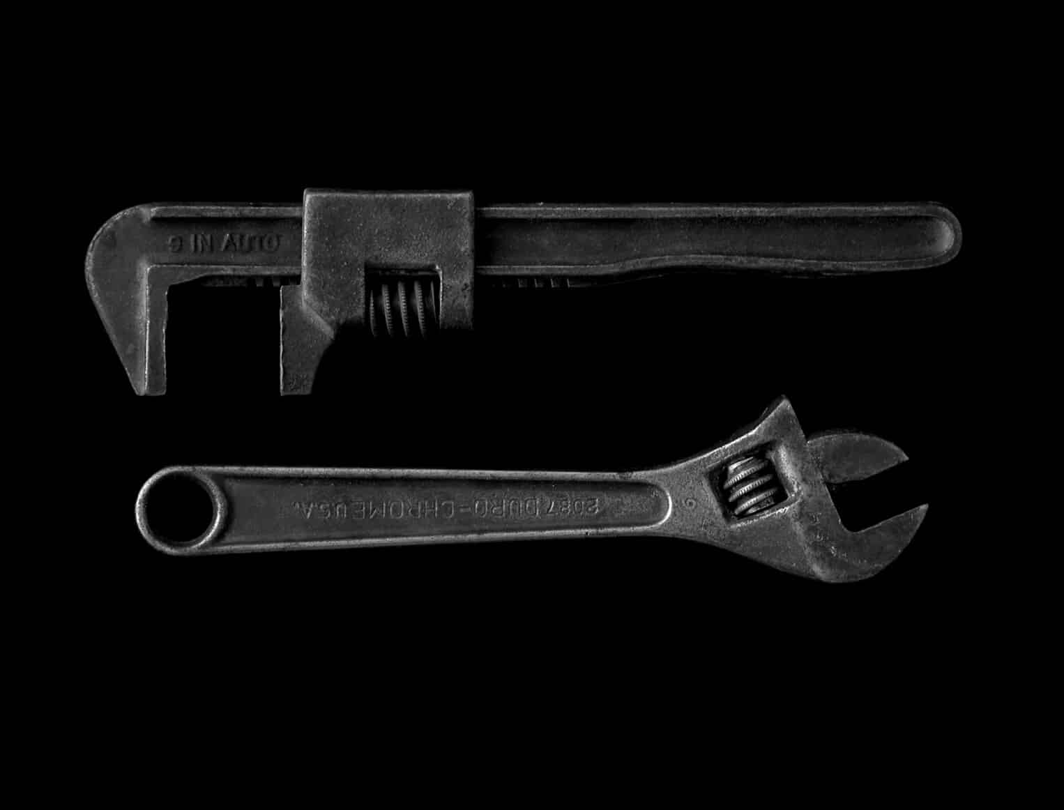 matt-artz-4mAcustUNPs-unsplash spanners and wrench